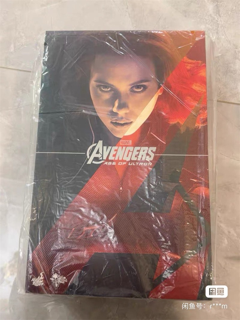 Hot Toys Avengers: Age of Ultron Black Widow 1/6th scale