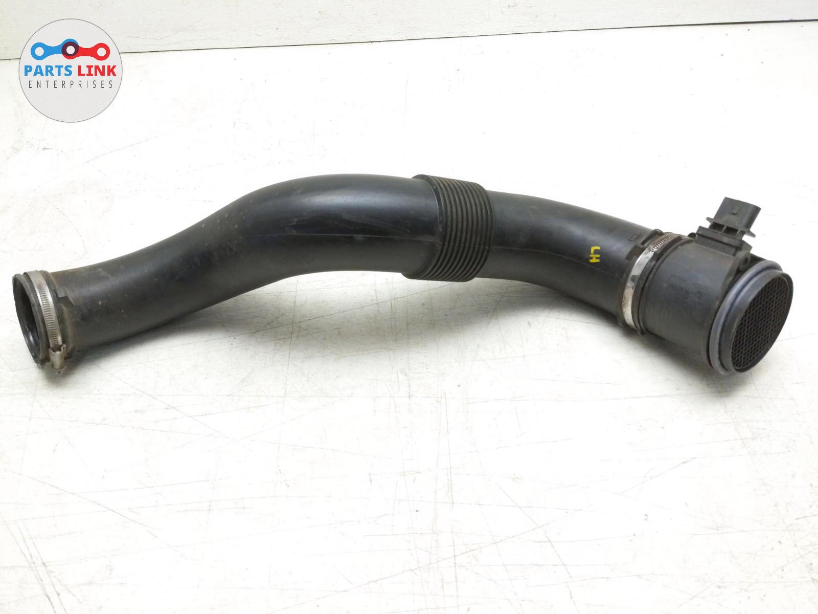 2016-20 BENTLEY BENTAYGA LEFT INTAKE PIPE AIR FLOW MASS SENSOR UPPER SECTION