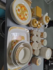 Figgjo Flint “Safran Dekor Rolf” Vintage Set - Mid-Century Modern Retro Flower