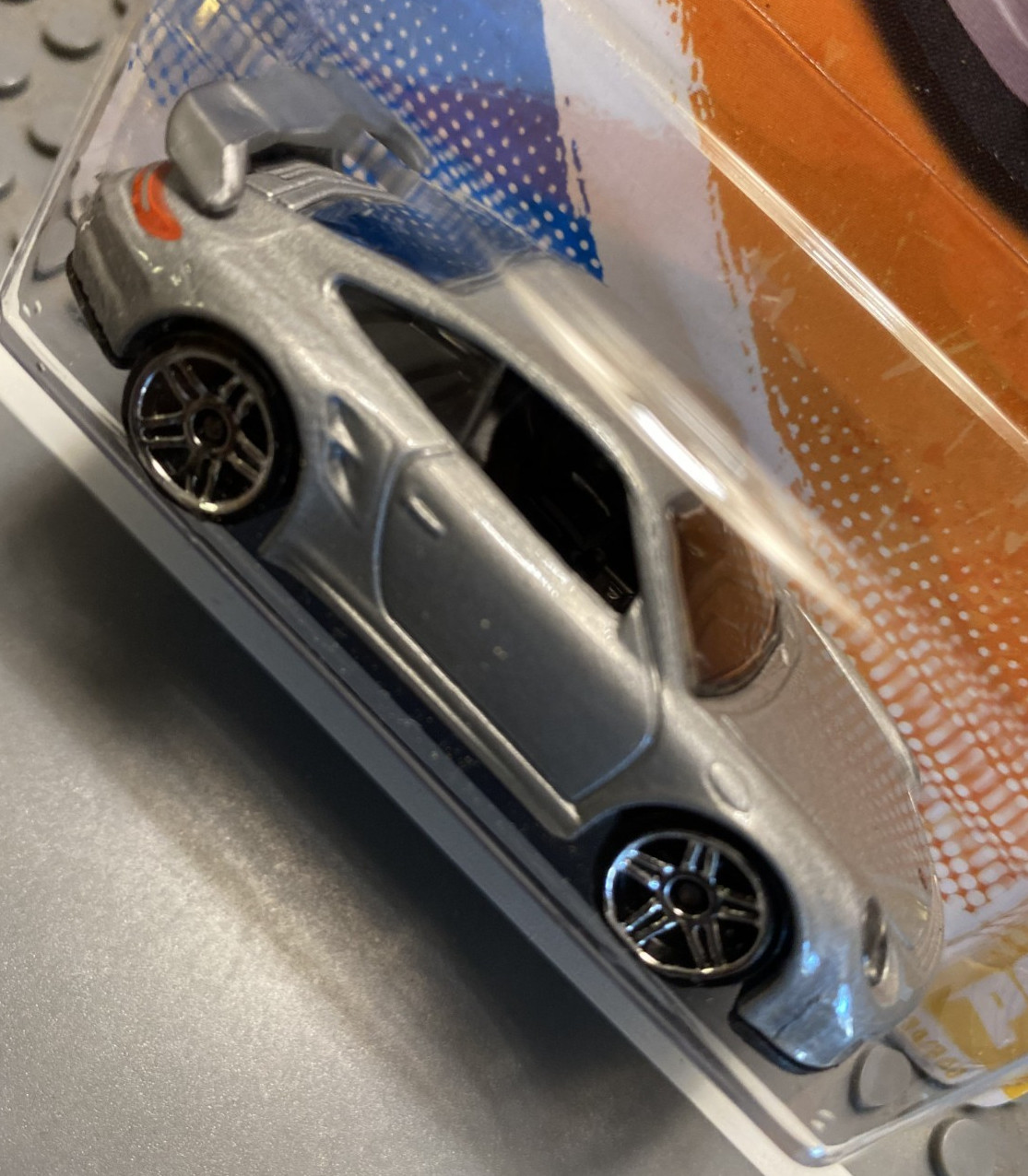Hot Wheels 2010 New Models Porsche 911 GT2 Silver MOC In Protect Pack HW4U