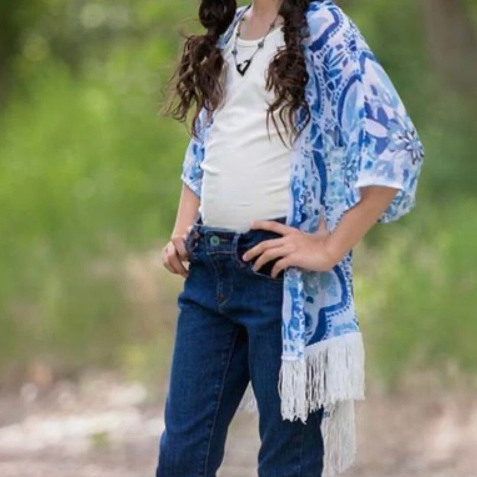 Kimono Persnickety Sabrina franja azul/branco para meninas tamanho 4T - Imagem 4 de 4