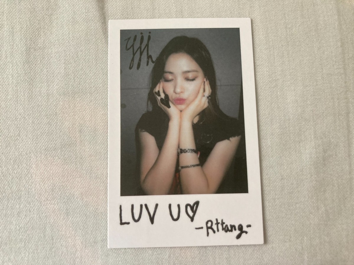 ITZY IT'Z ICY ALBUM Preorder POLAROID PHOTOCARD YEJI LIA YUNA