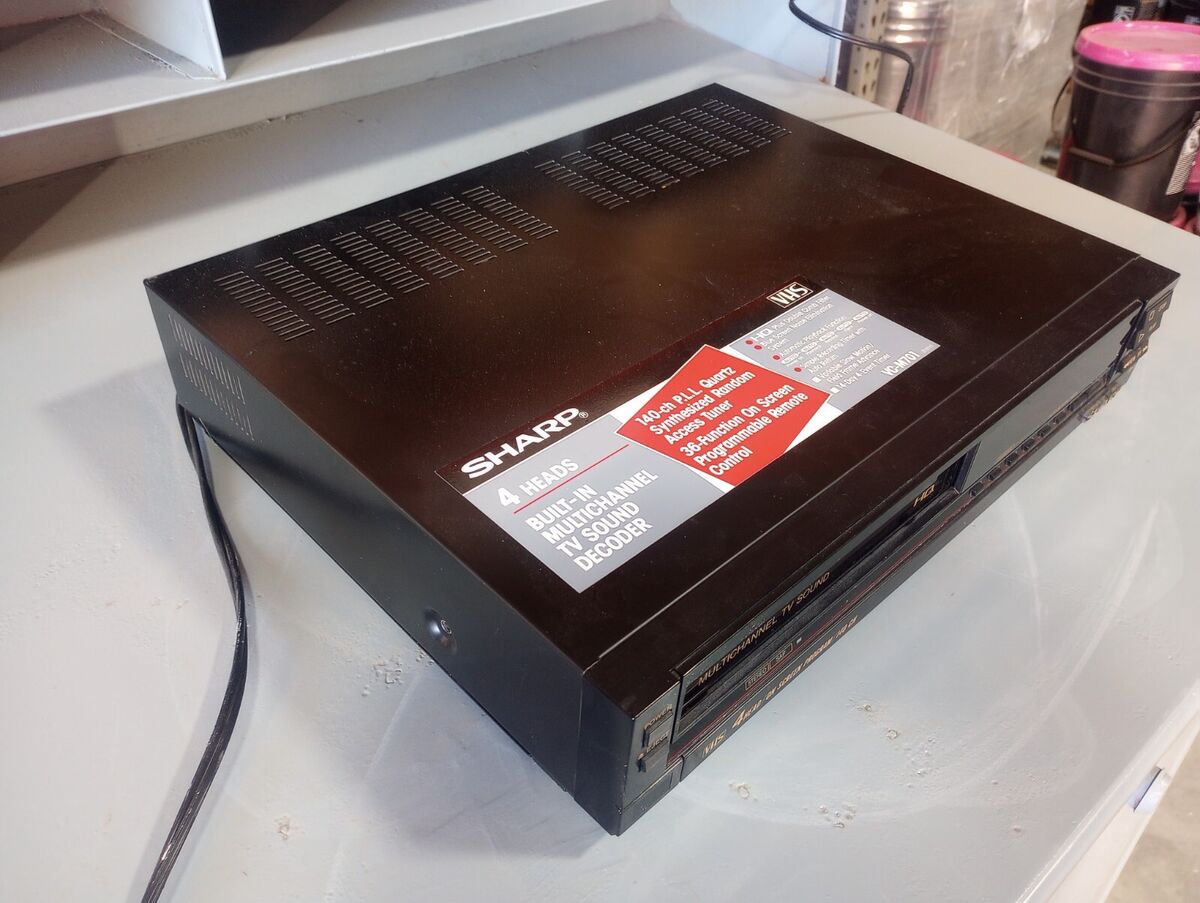 Sharp VC-M701U VCR 4-Head / On Screen Program / 140 Ch Video Sharp VC-M701U VCR 4-Head / On Screen Program / 140 Ch Video