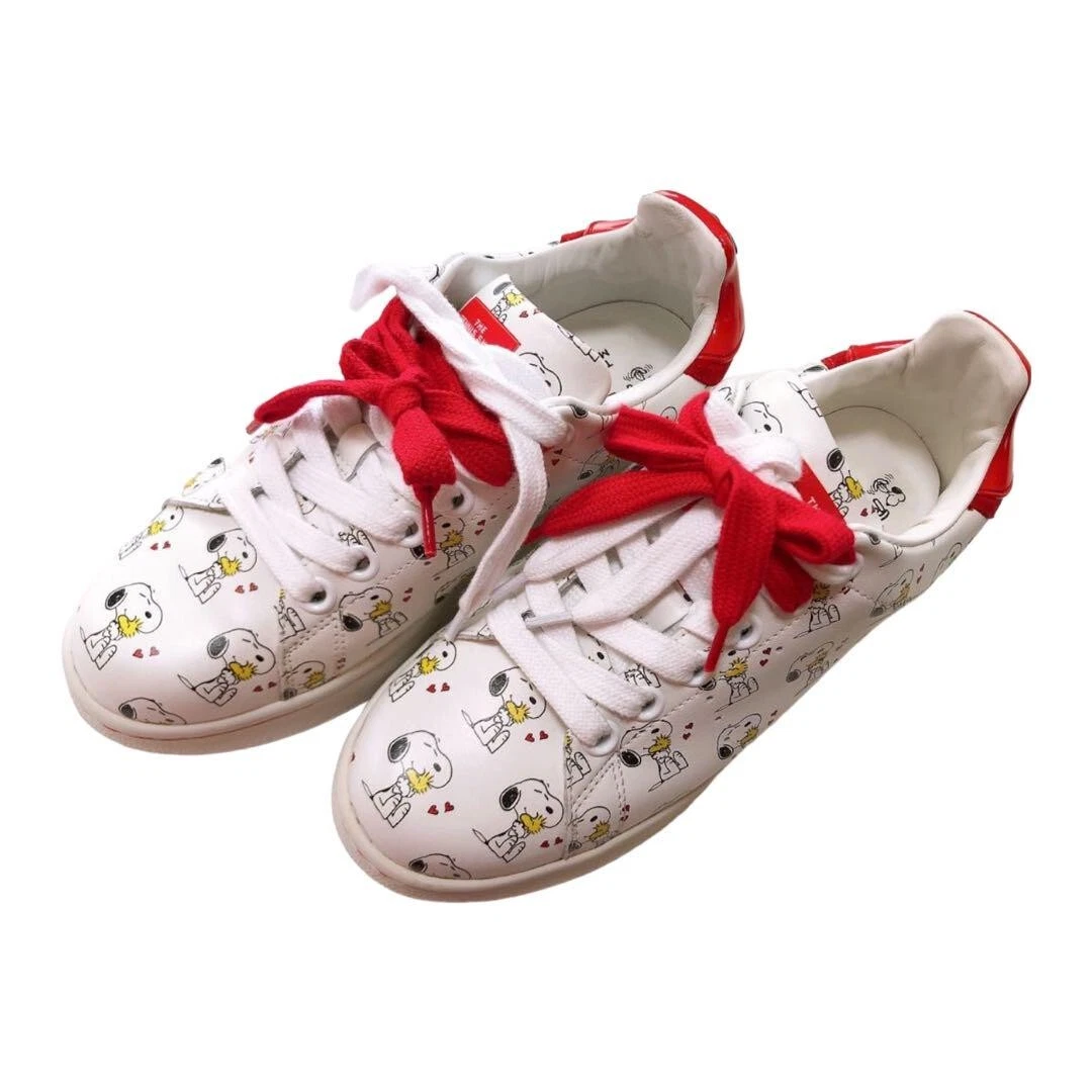 Peanuts Snoopy x Marc Jacobs Collaboration Sneakers Tennis shoes