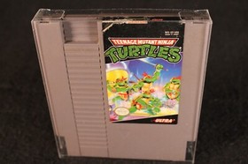 Nintendo Teenage Mutant Ninja Turtles TMNT NES vintage video game cartridge 1989