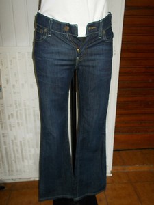 DARK BLUE LEVI'S JEANS vintage levi's 529 89 - Depop