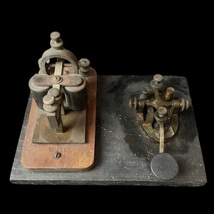 Antique WUT Co Telegraph Key on Base Sounder 1-A Western Union 1895 Patent KOB