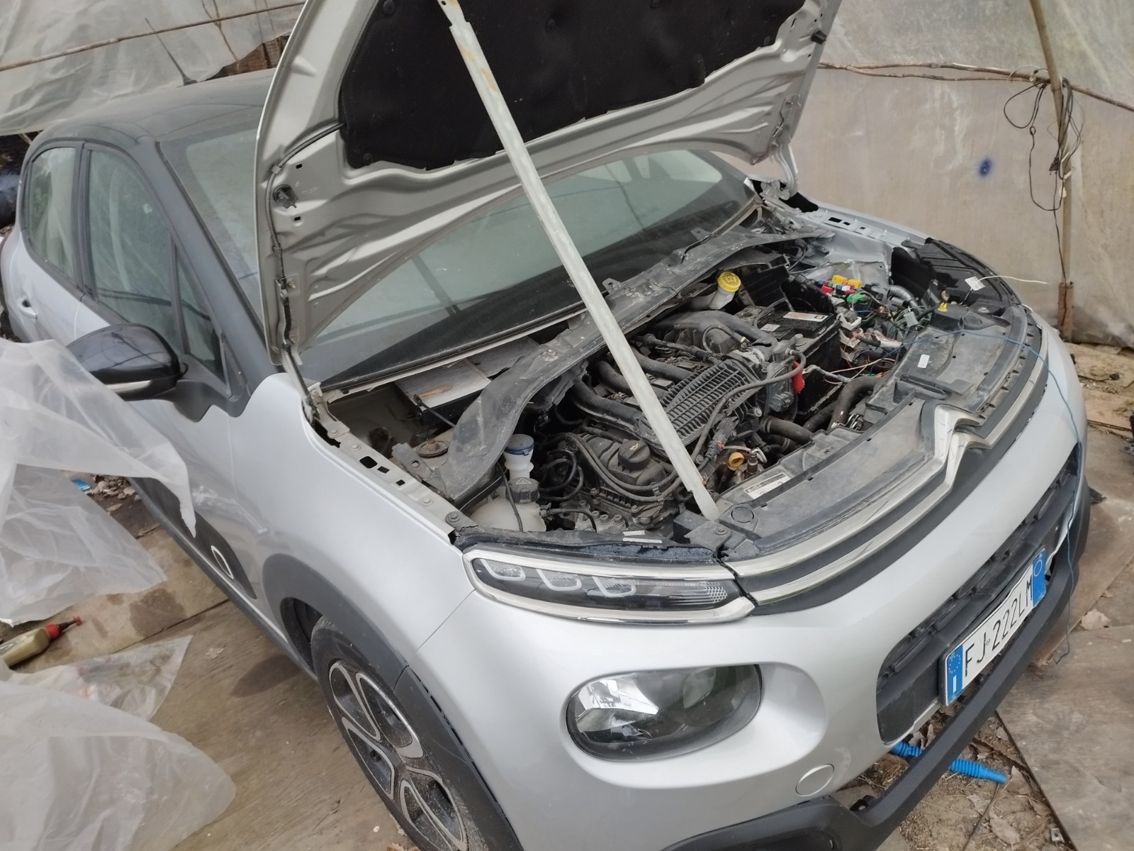Citroen C3 Pure Tech 82 Shine GPL da ripristinare