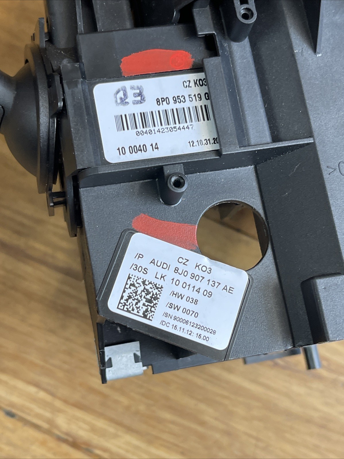 2008-2015 Audi R8 42 Steering Control Switch Cruise Turn SIGNAL 34k Miles OEM