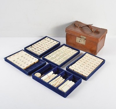 Chinese Bamboo Inlaid Mahjong Set with Leather Case Slightly Worn D 8705