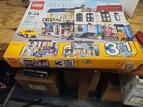 LEGO CREATOR 3 in 1 Bike Shop & Caf&eacute; NEW, PLEASE SEE DESCRIPTION 