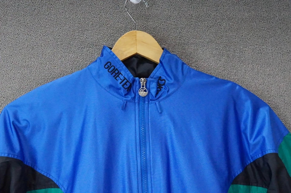 Traje de chándal vintage de dos piezas de nailon para mujer ASICS Gore Tex azul talla grande Foto 4 de 4