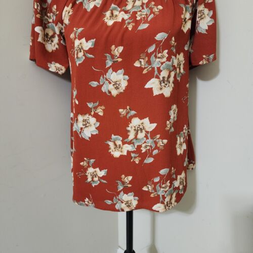 SWEET WANDERER size Large Off Shoulder Floral Boho Chic Flowy Rust Top - Picture 5 of 12