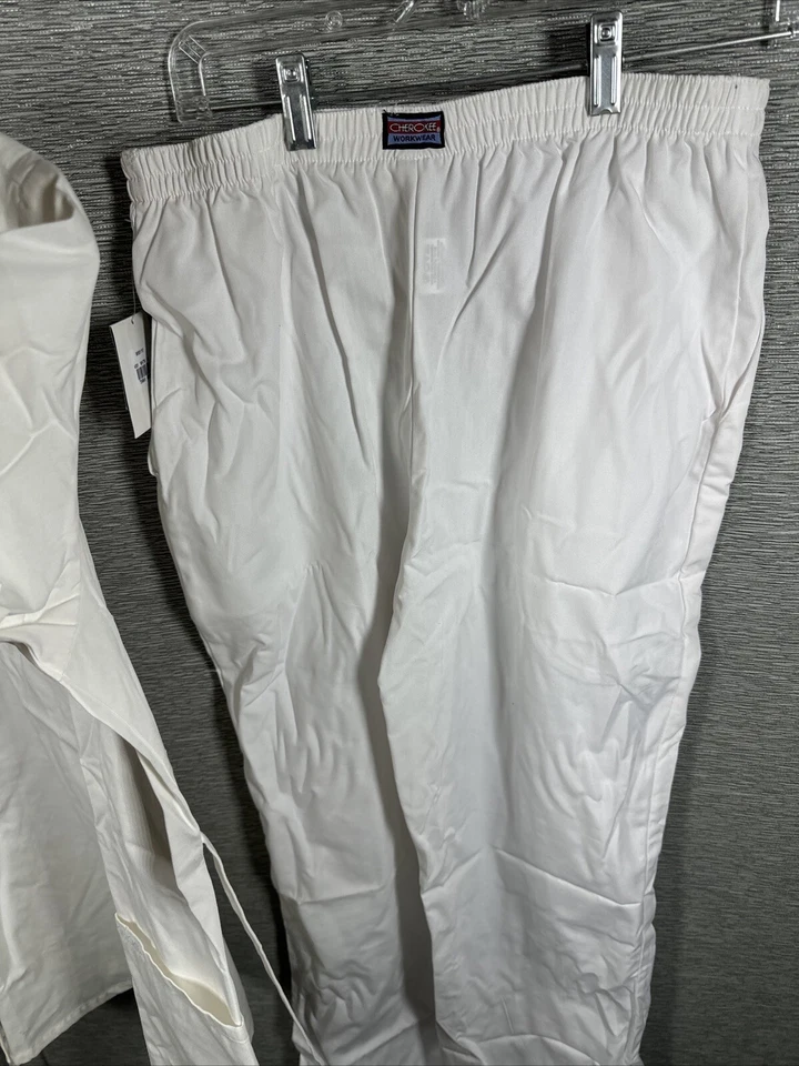 Nuevo con etiquetas Conjunto Exfoliante Cherokee Workwear Blanco Estilo 1782 y Missy Fit 4001 Talla Pequeña Foto 4 de 4