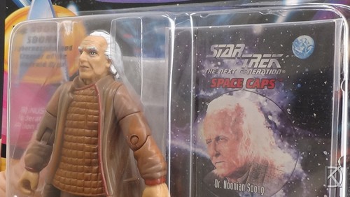 Noonian Soong, Data & Lore's Dad 94 Star Trek Next Gen MIB Playmates Fig TNG - Picture 7 of 8