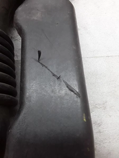 Air Intake Cleaner Hose Tube Duct 2003 TOWN CAR 3W7U-9F805-AF 4-10-19P - Image 4 of 4