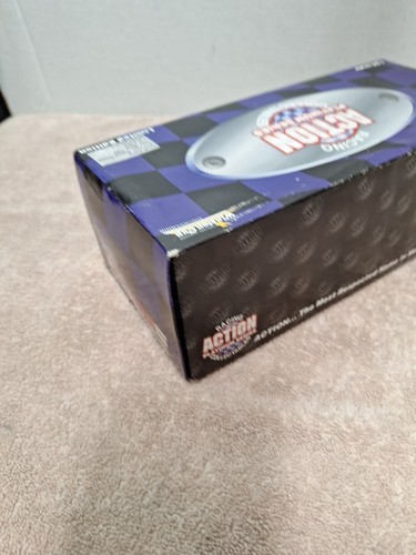 Darrell Waltrip #17 Parts America Monte Carlo Nascar 1:24 Action Platinum Bank - Picture 18 of 20