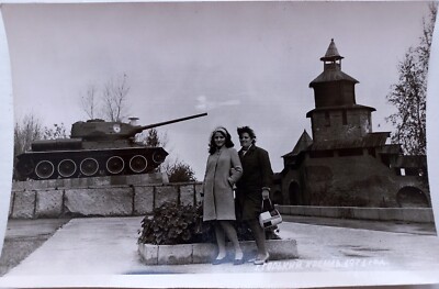 Vintage Photo Two Beautiful Girls Old Photo from USSR excursion to the Kremlin