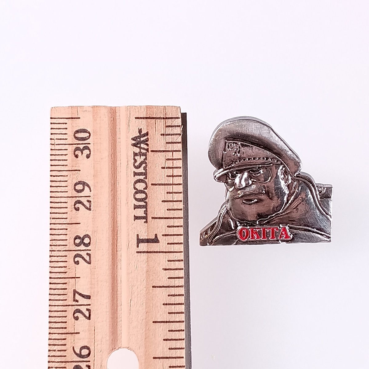 Juzo Okita Space Battleship Yamato 25th Anniversary Pin Badge From