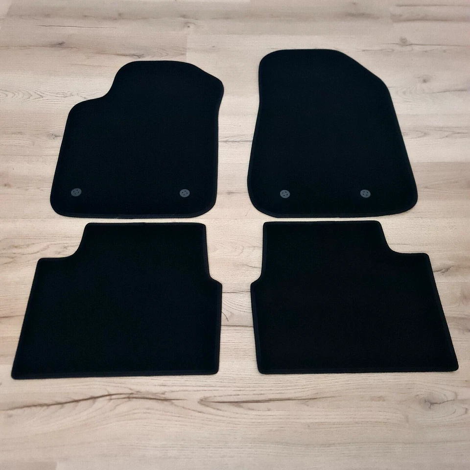 Car Floor Mats Velour For Alfa Romeo Giulietta Waterproof Black Carpet Liners - Image 4 of 4
