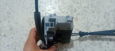 Actionneur De Verrouillage De Porte Avant Droit Pour 2016-2020 - Numéro OE 81320-D3010, Installation Directe