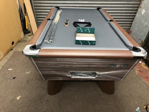 6FT BY 3FT NEW SUPREME WINNER FREEPLAY WALNUT POOL TABLE CAN DELIVER IN STOCK - Picture 4 of 7