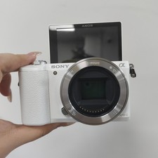 Sony Alpha A5100 24.3MP Mirrorless Digital Camera Body Only White Built-in Wi-Fi