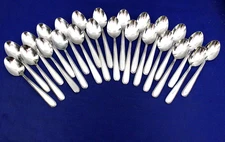 24 Pc.  SET TEASPOONS BEADED ELEGANCE ROGERS Stainless Flatware Korea MCM EXC+