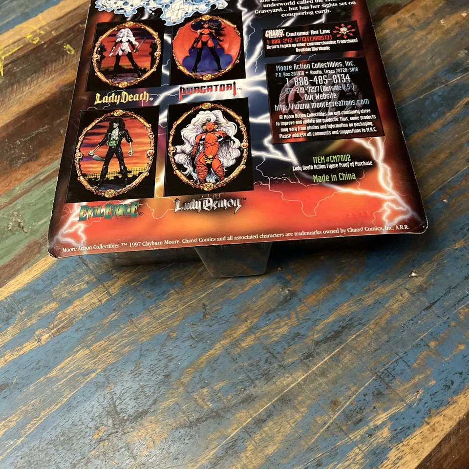 ¡Caos! Figura de acción Comics 1997 Brian Pulido's Lady Death 6" NUEVO SELLADO Foto 3 de 4