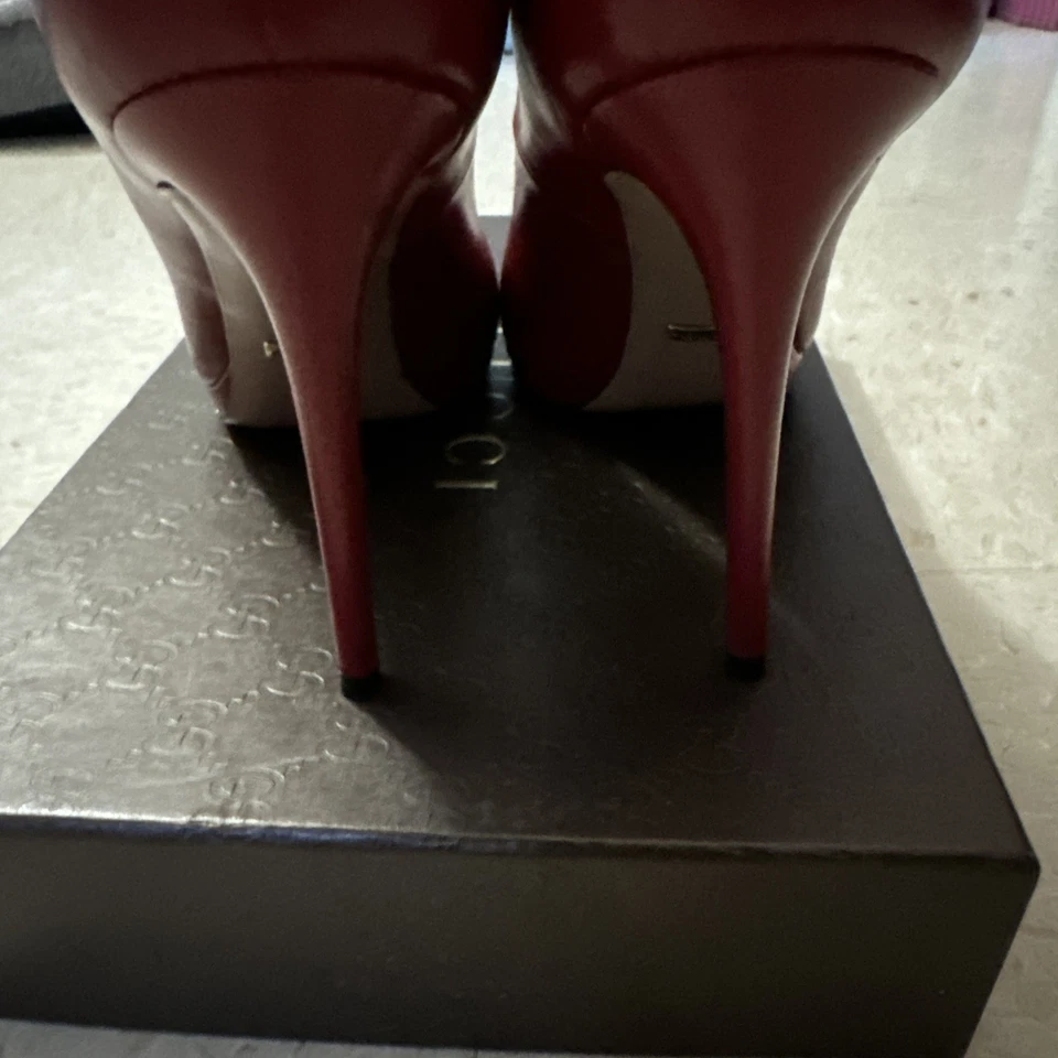 Gucci Gisele Black Platform Horsebit Heels Women’s Size EU 39 US 9 - Image 3 of 4