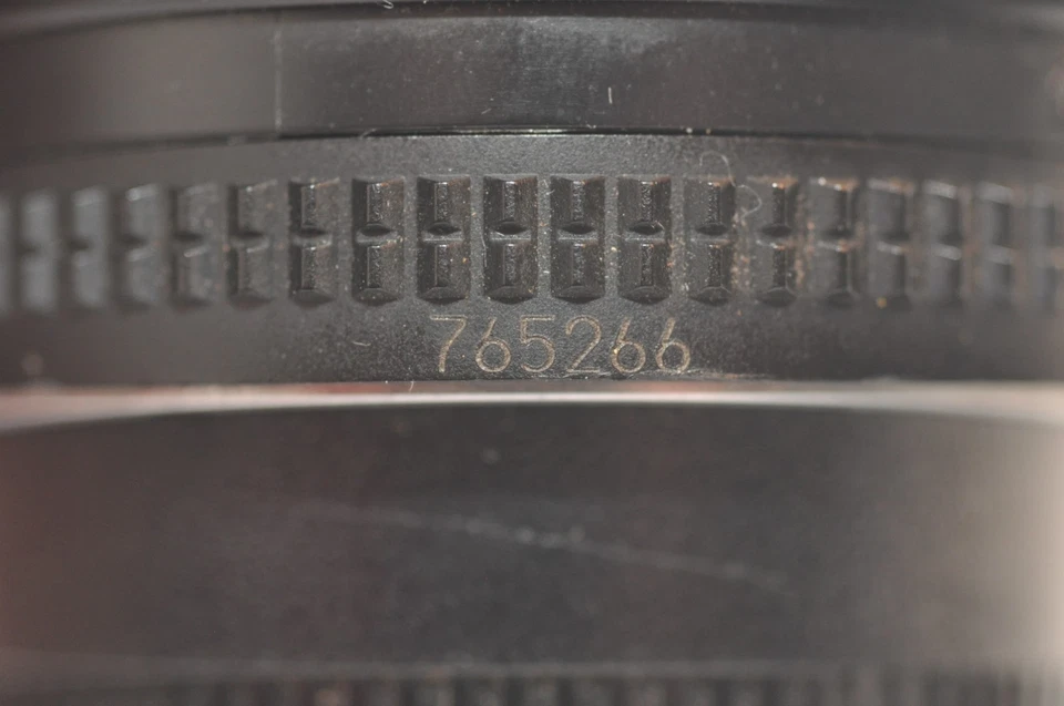 Nikon AF Zoom Nikkor 35-70mm f/2. D macro FX lens READ for F100 F5 DF D750 D850 - Image 2 of 4