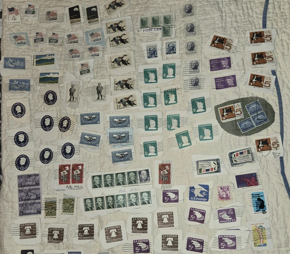 Gran lote de más de 300 estampillas vintage de Estados Unidos e internacionales Foto 3 de 4