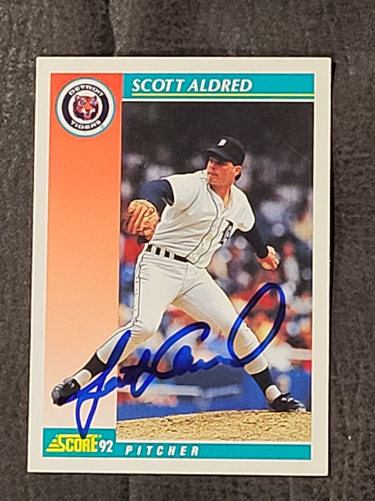 Scott Aldred Signed 1992 Score Baseball  Card # 729 Detroit Tigers AUTO!!