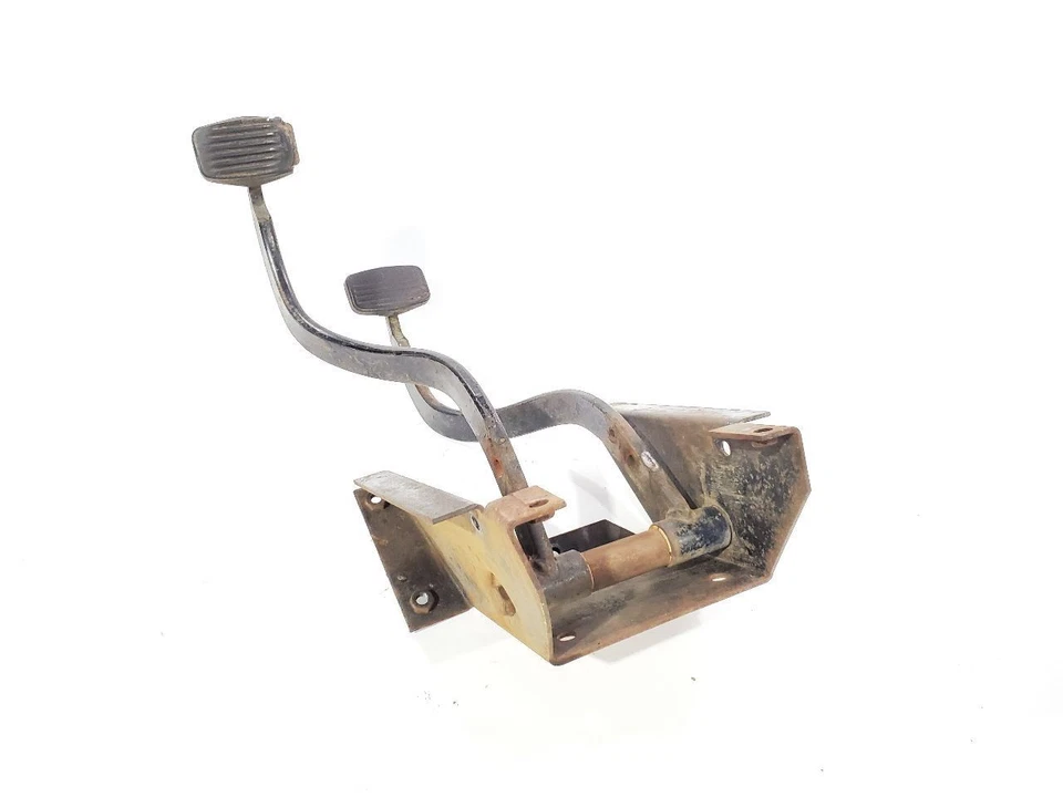 1966 International Scout 800 troca manual de pedal fabricante de equipamento original - Imagem 4 de 4