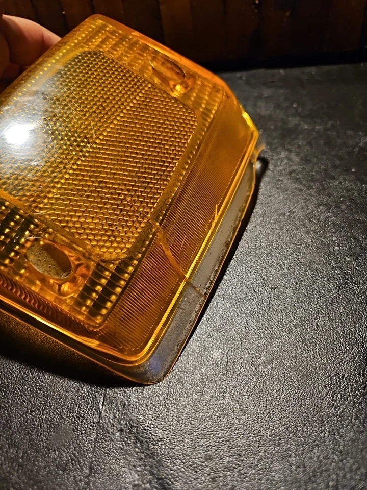 Volvo 140 145 1973 1974 vagón esquina izquierda ámbar luz intermitente 144 142 (E) Foto 3 de 4