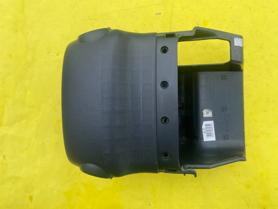 KIA RIO 2012-2017 COLUMNA DE DIRECCIÓN BISEL EMBELLECEDOR CUBIERTA INFERIOR SUPERIOR FABRICANTE DE EQUIPOS ORIGINALES 84852-1W000 Foto 2 de 4