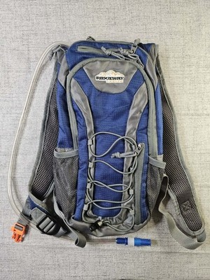 RIDGEWAY by KELTY BACKPACK With 2 L Water Bladder Hiking Running
