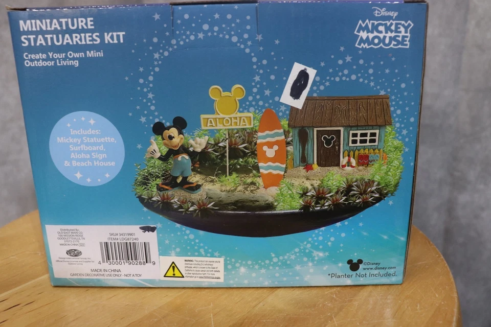 Disney Mickey Mouse Aloha Casa de Playa Tabla de Surf Miniatura Estatuarias Kit Nuevo Foto 3 de 3