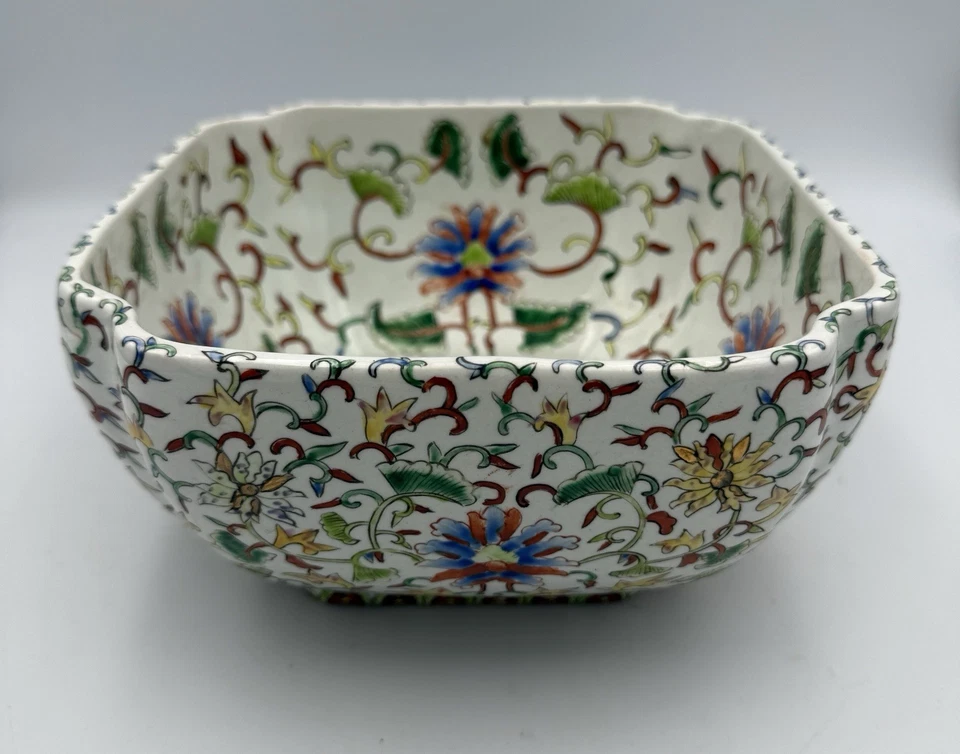 Cuenco de porcelana chino vintage pintado a mano Famille rosa floral patas cuadradas Foto 4 de 4