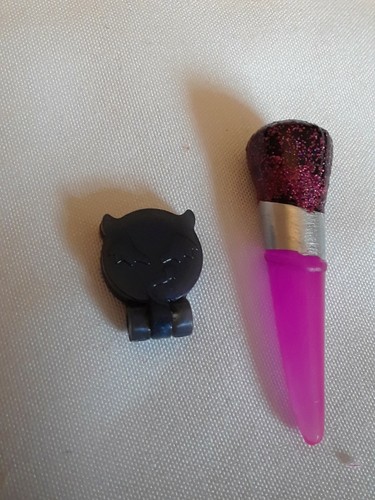 Lol Surprise OMG Doll Spicy Babe Multicolor Makeup Compact & Brush