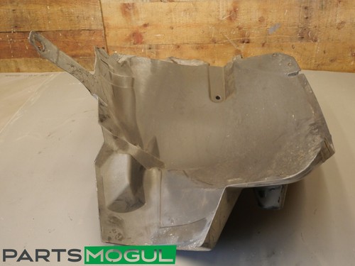 Panel revestimiento guardabarros arco Mercedes-Benz 2010-15 OEM - Imagen 2 de 7