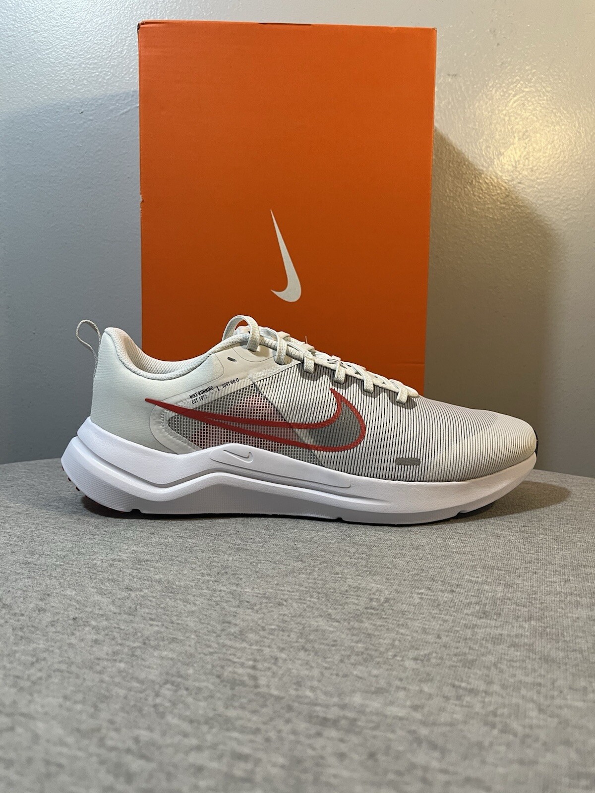 NIKE Downshifter 12 White/Red Athletic Men's Shoe Size 10 DD9293-009