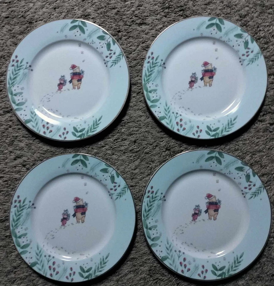 4 CONJUNTO DE PRATOS DE JANTAR DE NATAL WINNIE THE POOH/DISNEY - 10,5" NOVO - Imagem 2 de 4