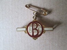 Brooklands  guest badge 1936 Brooklands motor course.motor sport. 