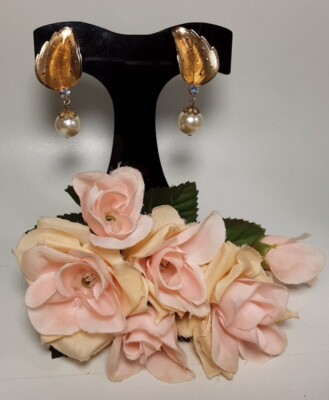 Earring Gold Tone Etched Leaf AB Crystal Faux Pearl Dangle Clip Signed Tara Vtg