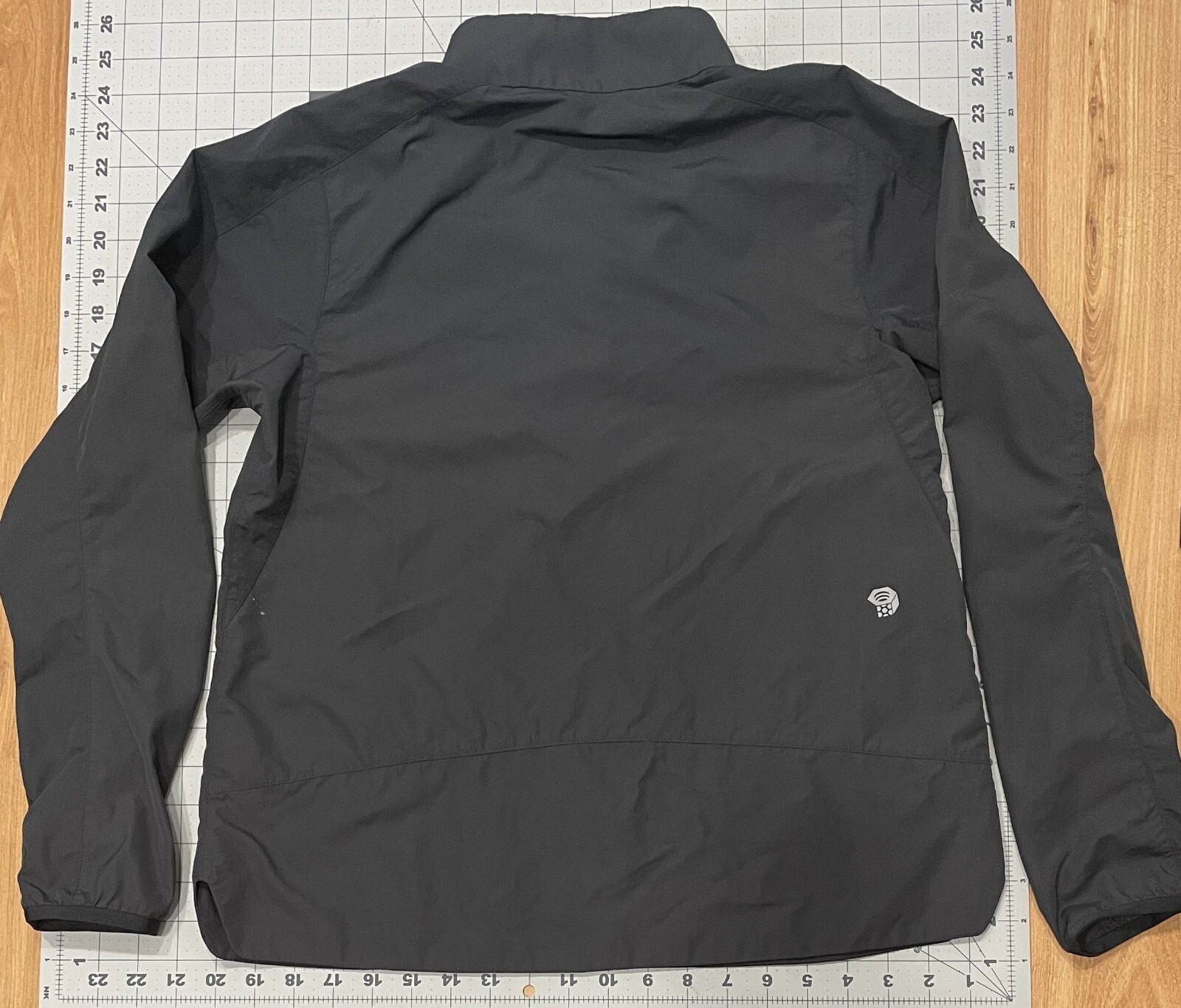 Mountain Hardware Windbreaker Jacket Light Active… - image 3