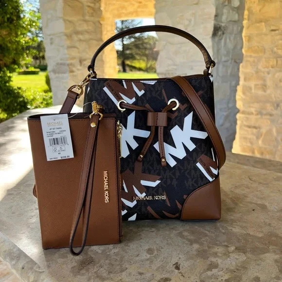 Mercer large logo tote cheap