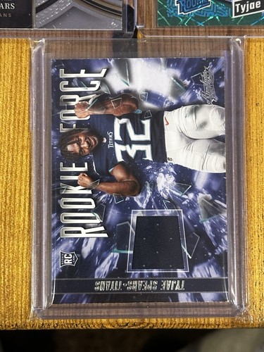 (21) Tyjae Spears Tennessee Titans Rookie Lot w/ #d / Patches - Picture 10 of 10