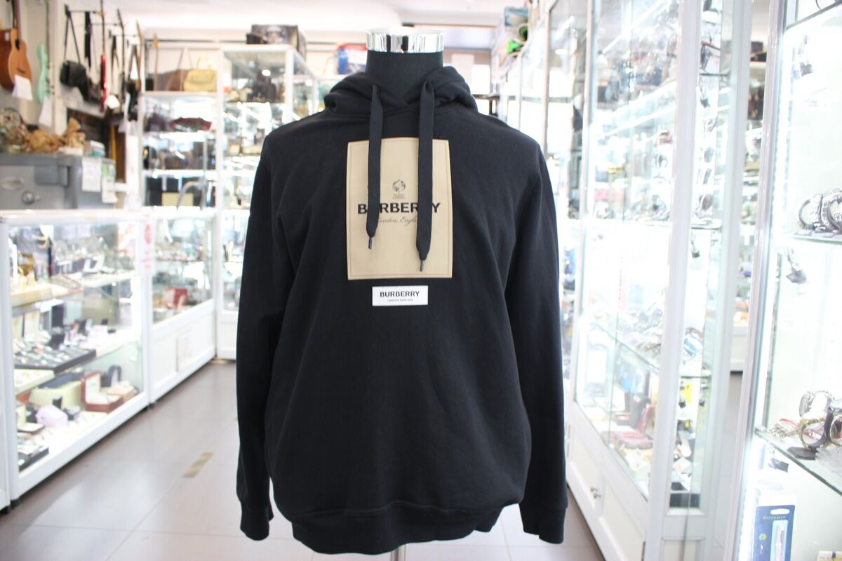 Burberry Logo Appliqué Drawstring Men's Hoodie 8057122 Burberry Logo Appliqué Drawstring Men's Hoodie 8057122