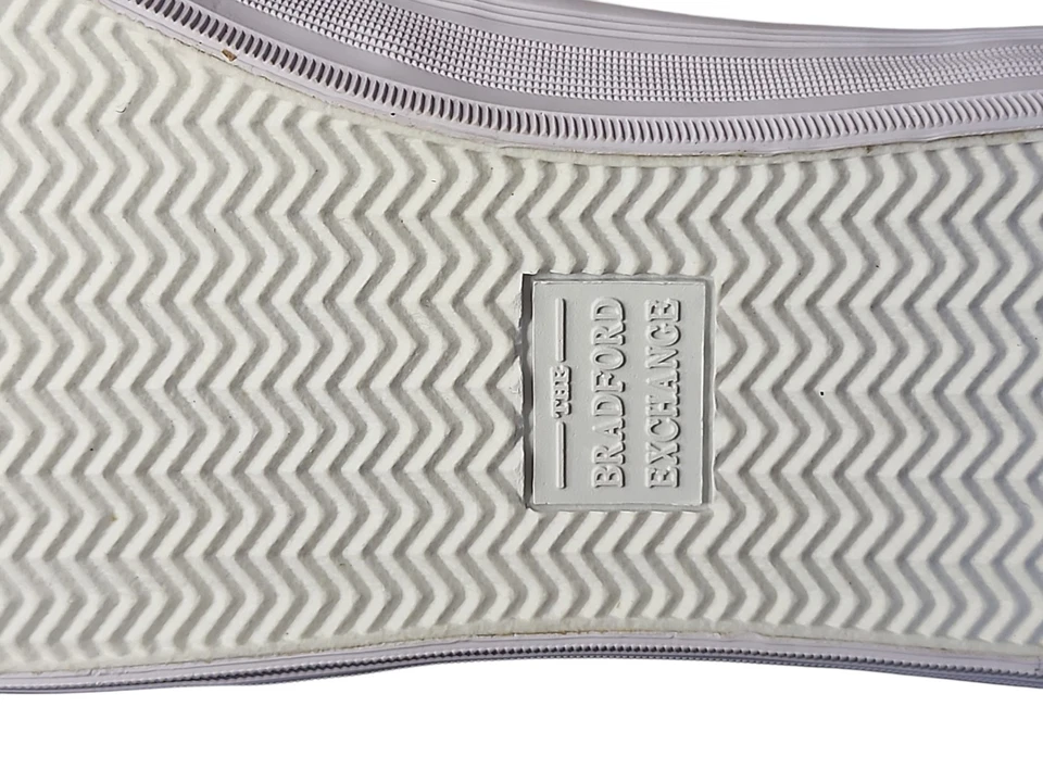 I LOVE LUCY NOVO COM CAIXA BRADFORD EXCHANGE TÊNIS FEMININO TAMANHO 7 COLECIONADORES ED - Imagem 4 de 4